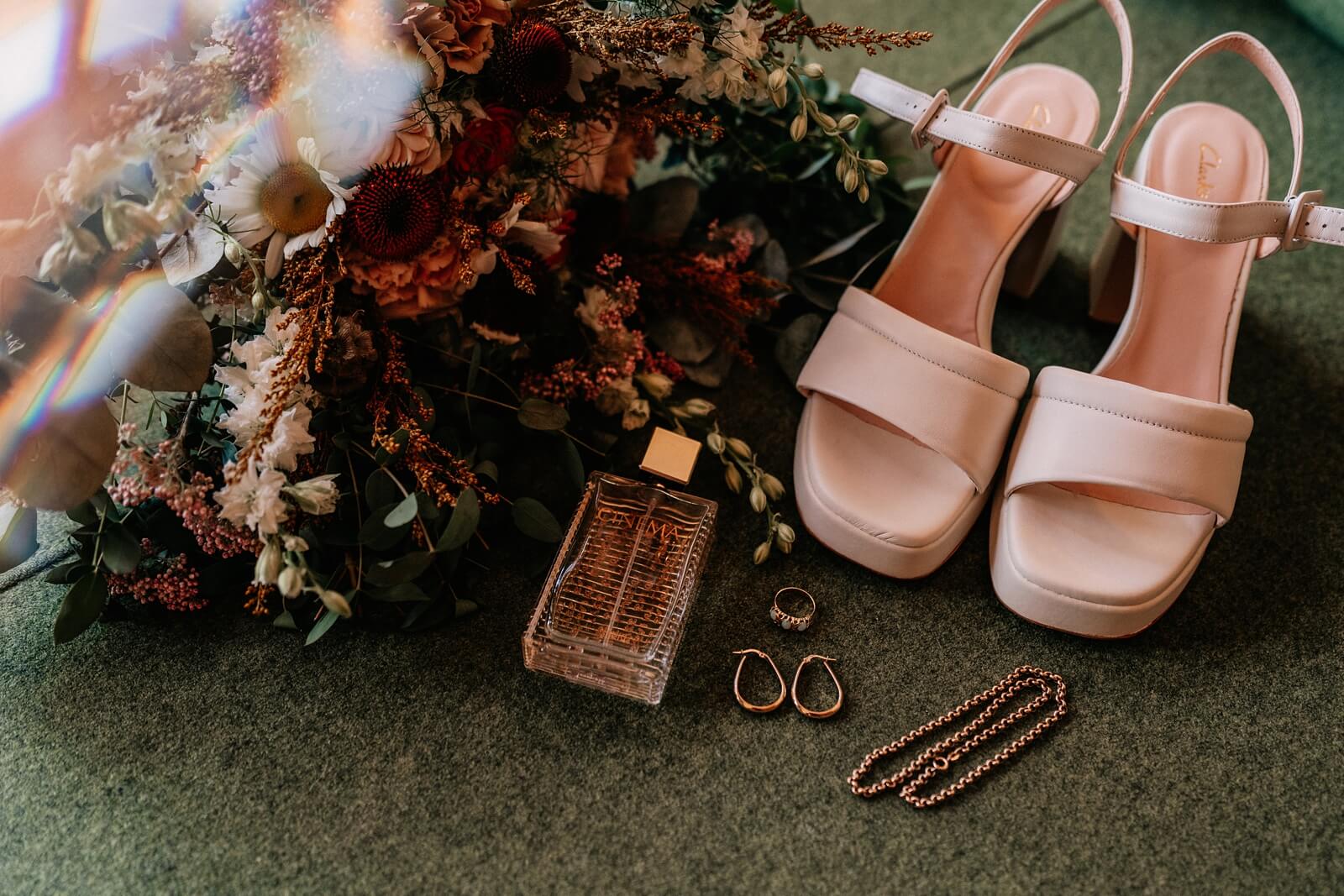 Wedding flowers and bridal details