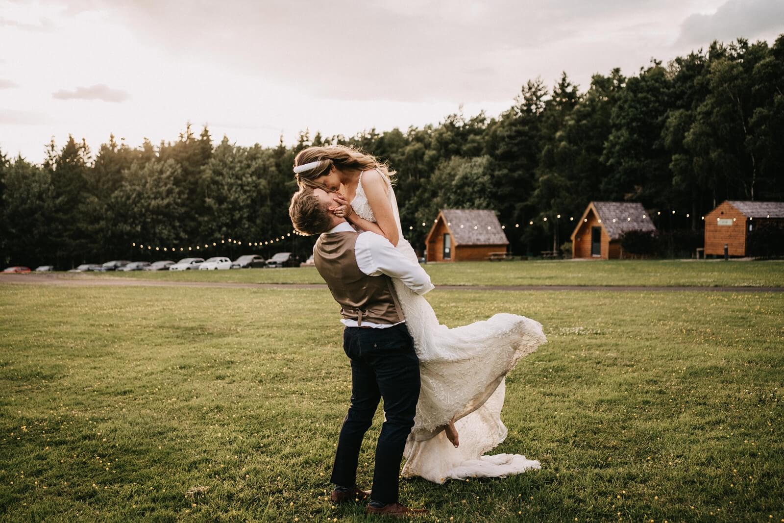 Golden hour portraits Hobbit Hill wedding
